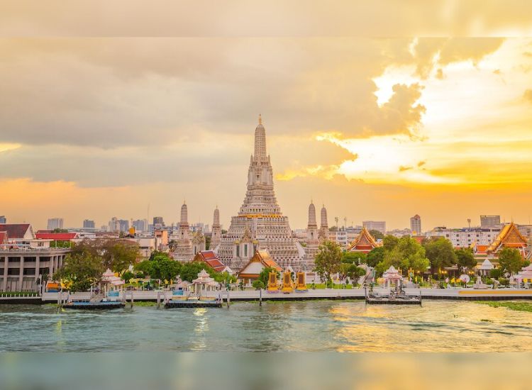 Thái Lan Chính Thức Bãi Bỏ Miễn Visa 60 Ngày Cho Người Việt