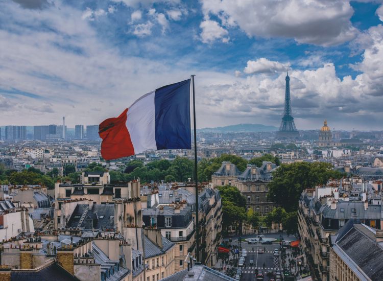 Dịch vụ làm visa Pháp và lợi ích