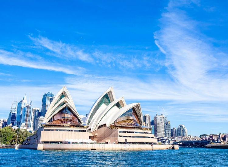 Hợp đồng lao động ràng buộc yếu visa Úc 1