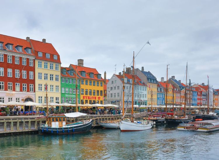 Xin Visa Thụy Điển Có Khó Không? 2